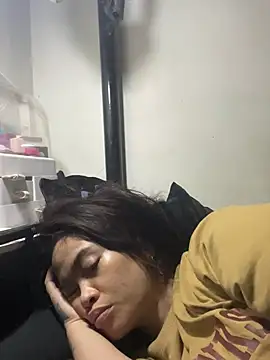 pinay4uwithagoodheart online show from April 14, 7:14 am