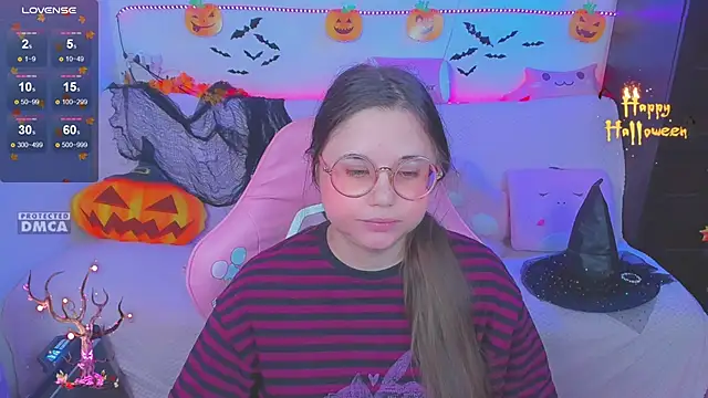 Lolisuccub online show from November 5, 5:57 pm