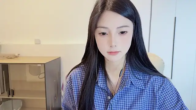 HaagenDazs  online show from April 21, 3:35 am