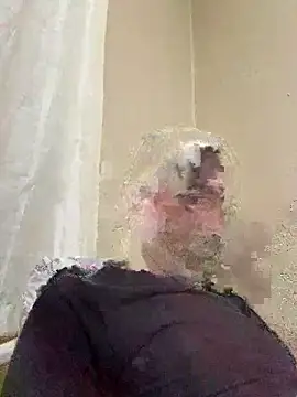 saye0044 online show from February 4, 6:47 pm