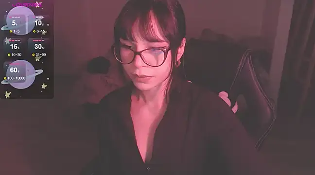 Snapshot of modjo_ chatting on January 17, 8:22 pm modjo online show from January 17, 8:22 pm