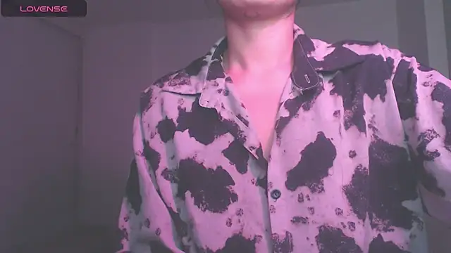 Snapshot of modjo_ chatting on October 14, 3:40 am modjo online show from October 14, 3:40 am