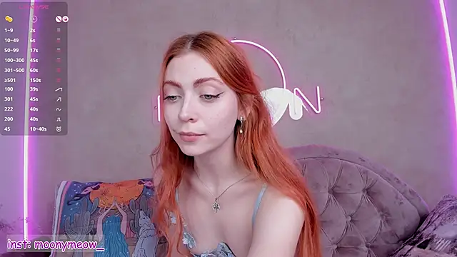 Snapshot of lika_lil chatting on March 18, 5:20 am lika lil online show from March 18, 5:20 am