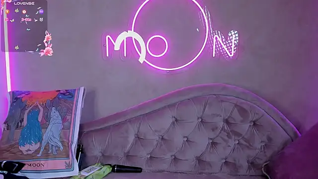 lika lil online show from December 16, 12:26 am