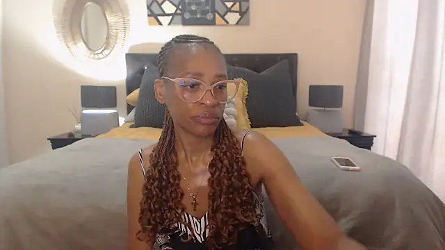 Snapshot of Creamyass22 chatting on December 7, 9:17 am Creamyass22 online show from December 7, 9:17 am