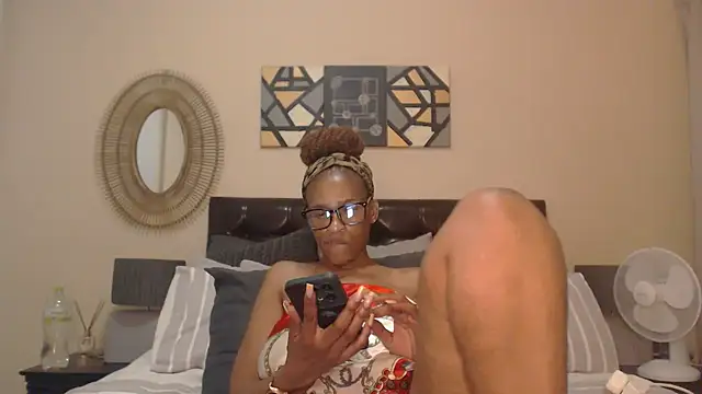 Snapshot of Creamyass22 chatting on January 29, 7:43 pm Creamyass22 online show from January 29, 7:43 pm