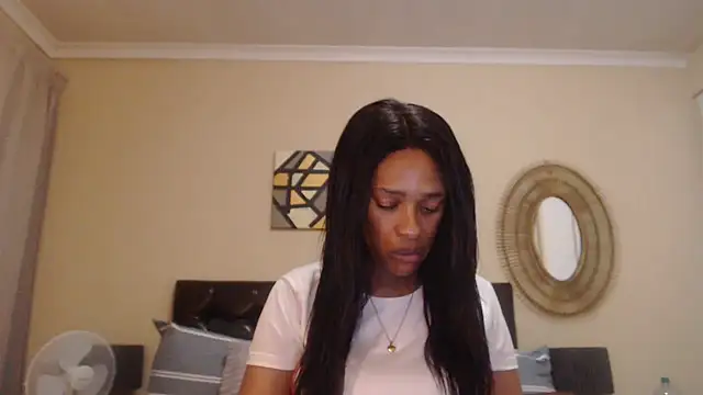 Snapshot of Creamyass22 chatting on December 17, 5:52 pm Creamyass22 online show from December 17, 5:52 pm