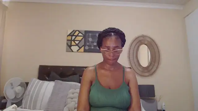 Creamyass22 online show from February 19, 4:03 pm