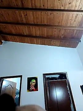 Snapshot of LunaZambrano chatting on February 20, 3:52 pm LunaZambrano online show from February 20, 3:52 pm