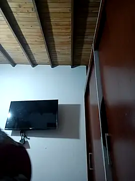 Snapshot of LunaZambrano chatting on September 19, 12:50 pm LunaZambrano online show from September 19, 12:50 pm