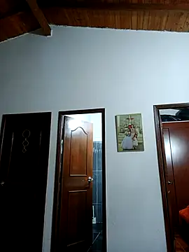 Snapshot of LunaZambrano chatting on October 7, 12:35 pm LunaZambrano online show from October 7, 12:35 pm