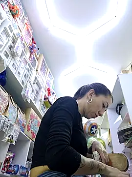 LunaZambrano online show from March 2, 5:53 pm