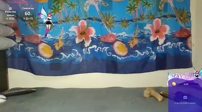 Snapshot of laetitiafun chatting on January 18, 11:21 am laetitiafun online show from January 18, 11:21 am