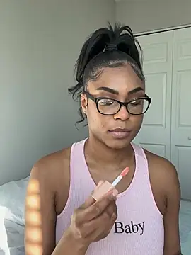 CandyLuxxxx online show from January 17, 6:12 pm