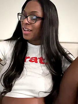 CandyLuxxxx online show from October 5, 10:57 am