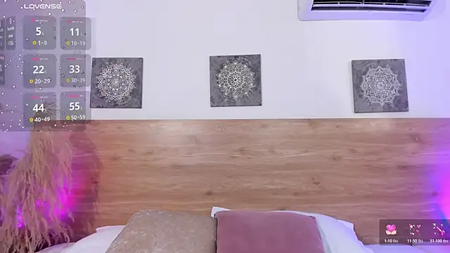aisha vs online show from July 21, 1:13 pm