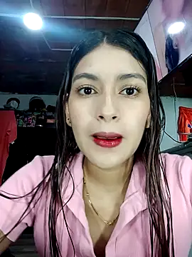 Snapshot of annie-19 chatting on January 31, 7:18 pm annie-19 online show from January 31, 7:18 pm
