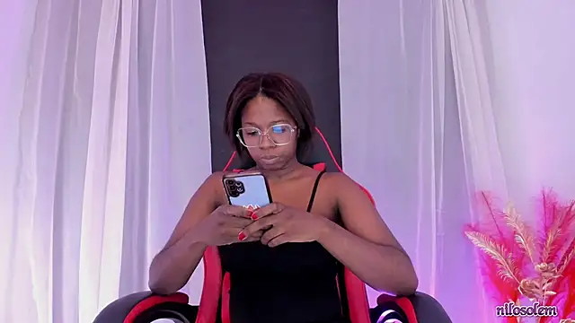 Snapshot of nilosolem chatting on October 30, 6:52 pm nilosolem online show from October 30, 6:52 pm