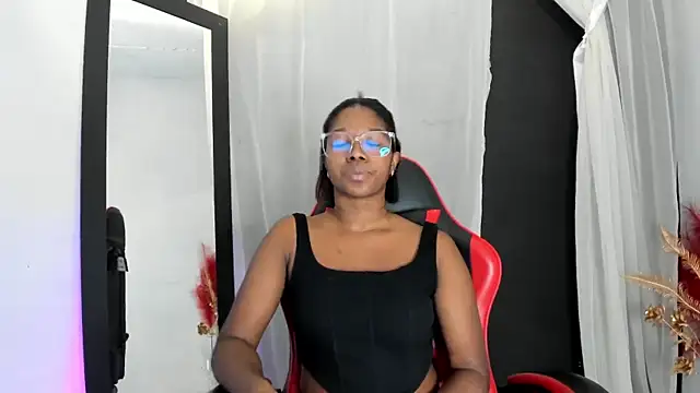 nilosolem online show from June 19, 7:28 pm