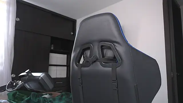  morghan  online show from April 13, 5:18 pm