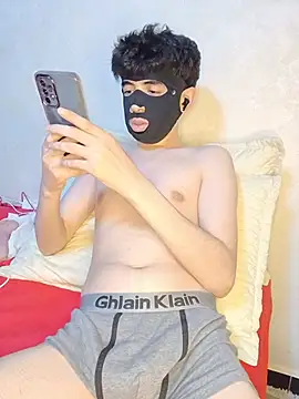 arabqueen online show from June 26, 10:25 pm