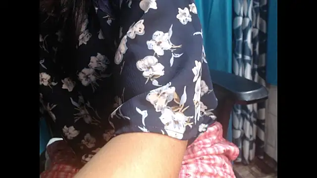 CuteRhea69 online show from February 28, 10:20 am