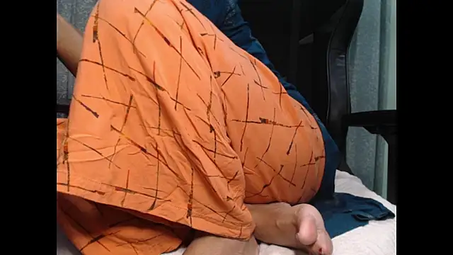 CuteRhea69 online show from April 7, 2:17 pm