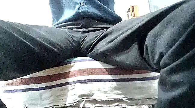 Snapshot of manan28 chatting on December 14, 11:50 am manan28 online show from December 14, 11:50 am