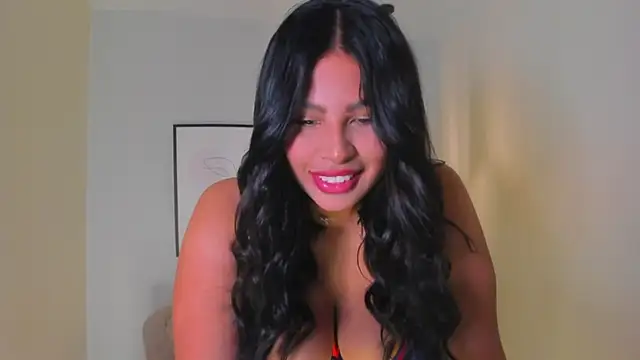 Snapshot of Carlota_peach chatting on October 31, 9:16 pm Carlota peach online show from October 31, 9:16 pm