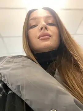 KrisMagnoly online show from February 14, 6:15 pm