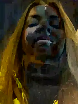 KrisMagnoly online show from April 4, 5:32 pm