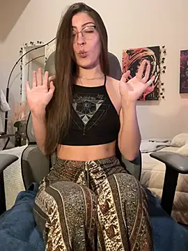 jade 369 online show from March 6, 4:52 am