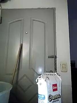 Snapshot of Kleopatracolo chatting on January 1, 1:37 am Kleopatracolo online show from January 1, 1:37 am