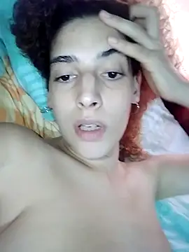 Snapshot of Kleopatracolo chatting on February 26, 12:27 am Kleopatracolo online show from February 26, 12:27 am