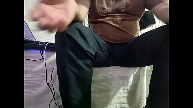 Snapshot of greatgonzo2 chatting on October 4, 10:41 pm greatgonzo2 online show from October 4, 10:41 pm