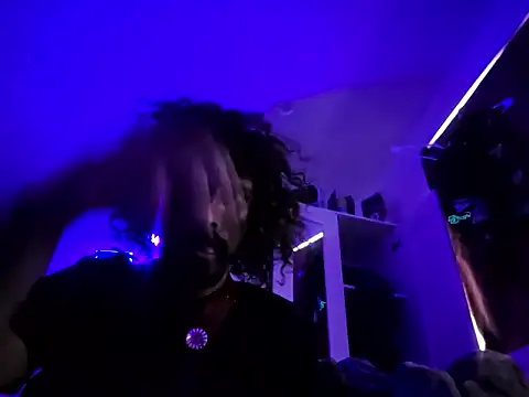 SpeedMagnumBlade6669 online show from May 16, 5:01 pm
