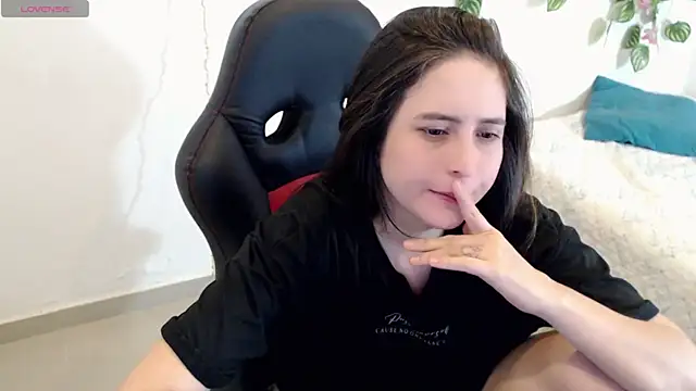 tania sweet   online show from January 2, 11:38 pm