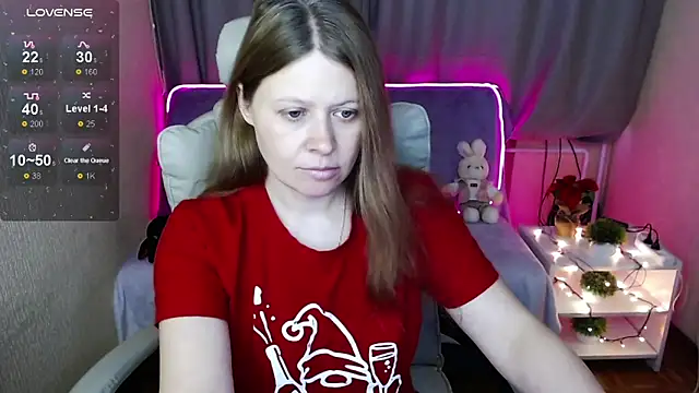 Snapshot of alekasamui chatting on December 27, 4:36 am alekasamui online show from December 27, 4:36 am