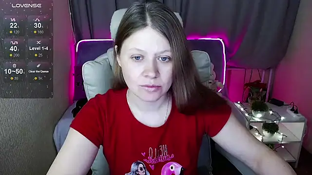 Snapshot of alekasamui chatting on February 11, 3:50 am alekasamui online show from February 11, 3:50 am