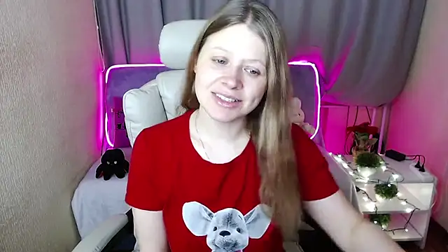 Snapshot of alekasamui chatting on March 4, 12:18 am alekasamui online show from March 4, 12:18 am