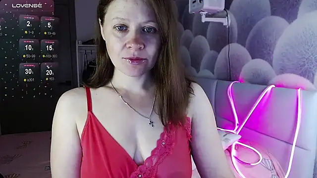 Snapshot of alekasamui chatting on September 15, 9:04 pm alekasamui online show from September 15, 9:04 pm