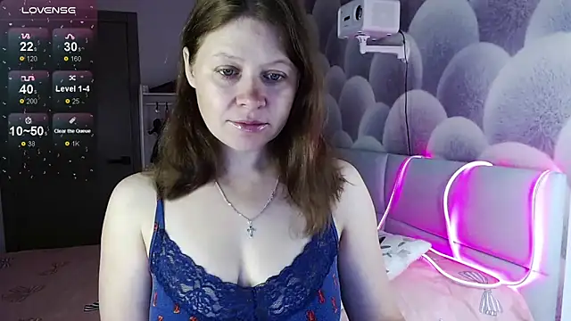 Snapshot of alekasamui chatting on September 16, 9:05 pm alekasamui online show from September 16, 9:05 pm