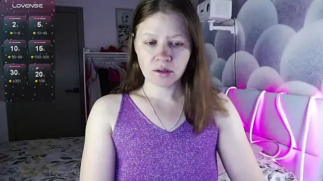 Snapshot of alekasamui chatting on September 28, 9:09 pm alekasamui online show from September 28, 9:09 pm