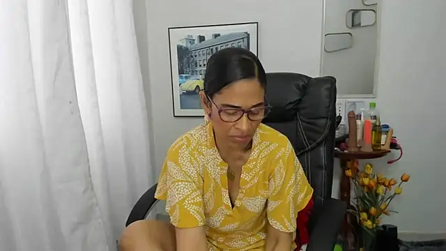 Snapshot of Aries_Mature chatting on March 19, 6:01 pm Aries Mature online show from March 19, 6:01 pm