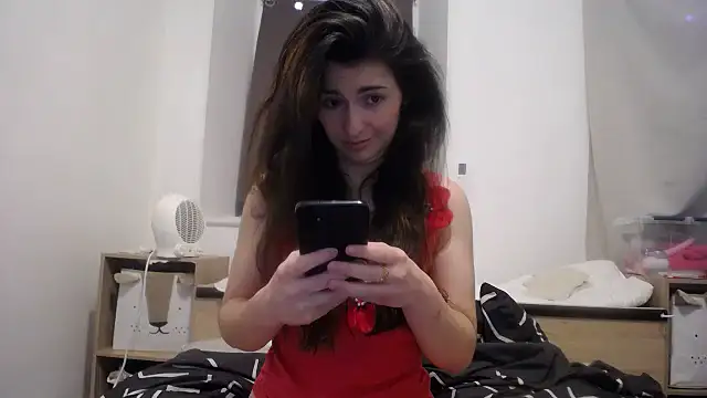 Snapshot of desirmiss1 chatting on March 17, 1:08 pm desirmiss1 online show from March 17, 1:08 pm