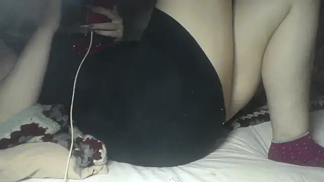 Alma Evelynne online show from January 13, 3:50 pm