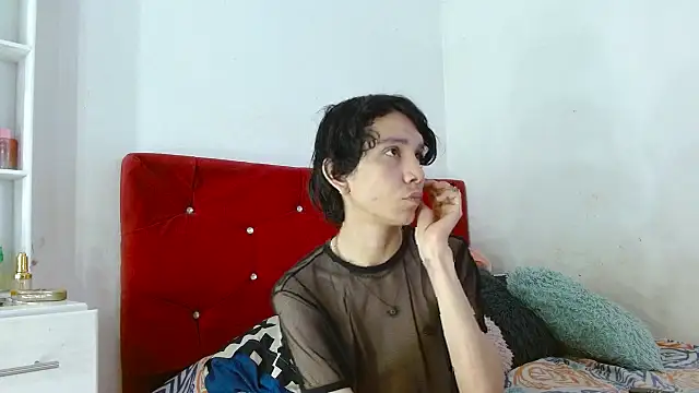 Snapshot of LAICK_01 chatting on September 25, 5:27 pm LAICK 01 online show from September 25, 5:27 pm