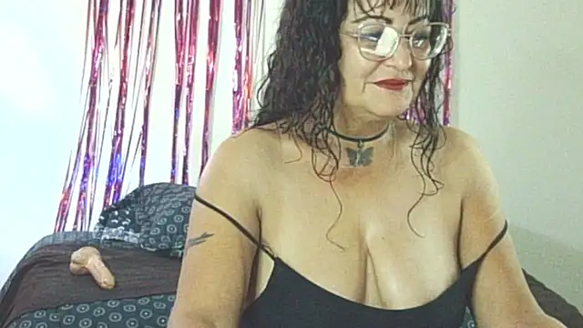 Snapshot of allesiabobs chatting on October 11, 10:30 pm allesiabobs online show from October 11, 10:30 pm