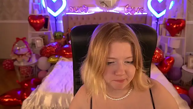 Tinker Belll online show from February 28, 5:48 am