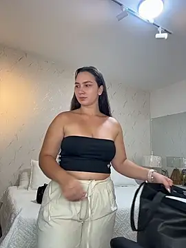 ava blue online show from April 16, 6:19 pm